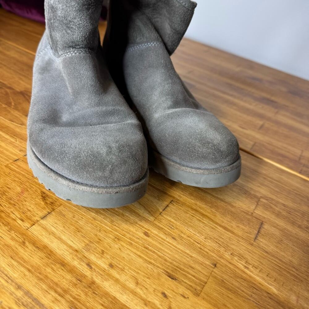 Ugg Kristin Wedge Platform Grey Shearling Lined Pull On Boots Size 8 - Picture 3 of 7
